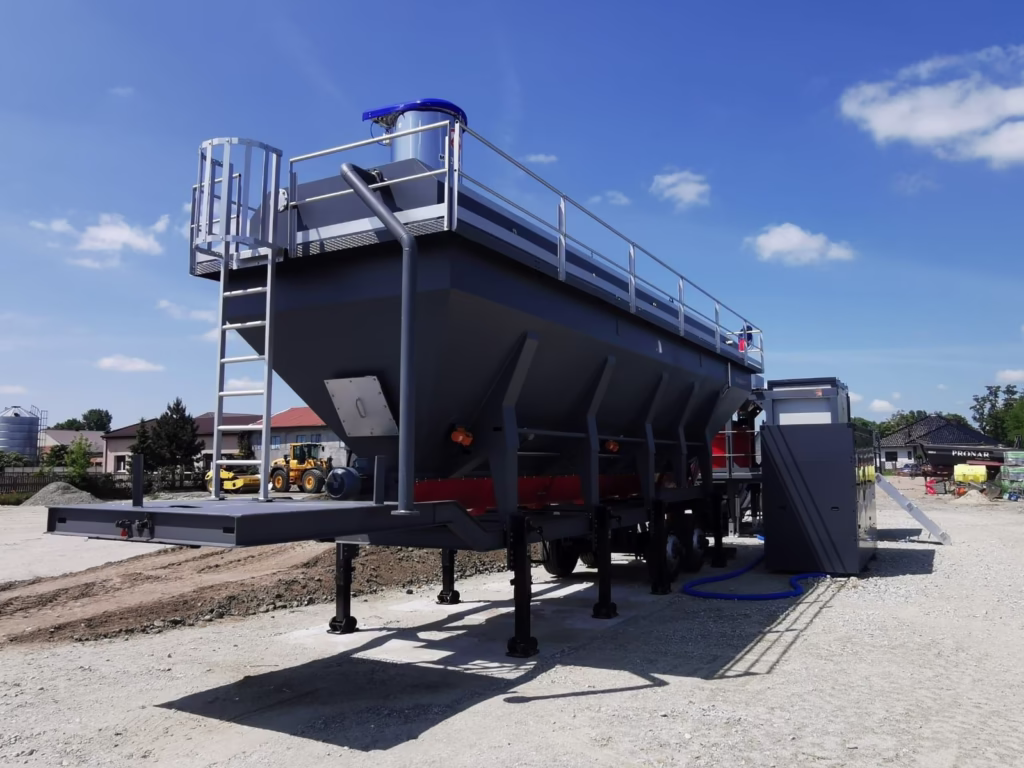 Horizontal low level cement silo with easy access, mobility, and modular design by Polygon Machine
